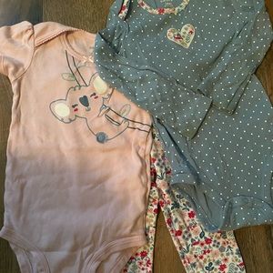 Carter’s Outfit 24 Months